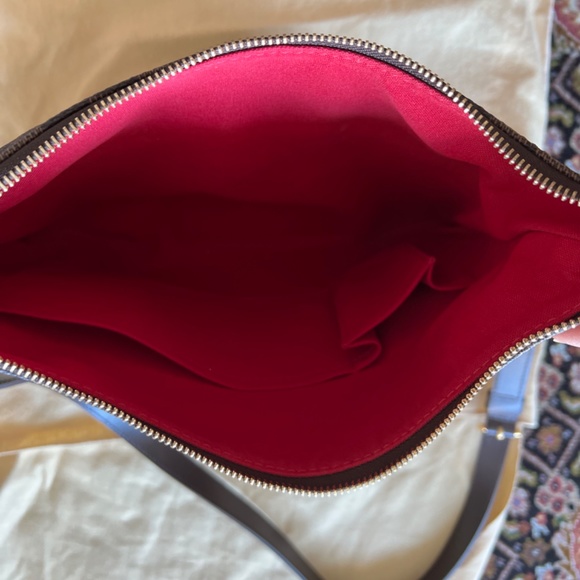 Louis Vuitton Damier Handbag - Picture 11 of 13
